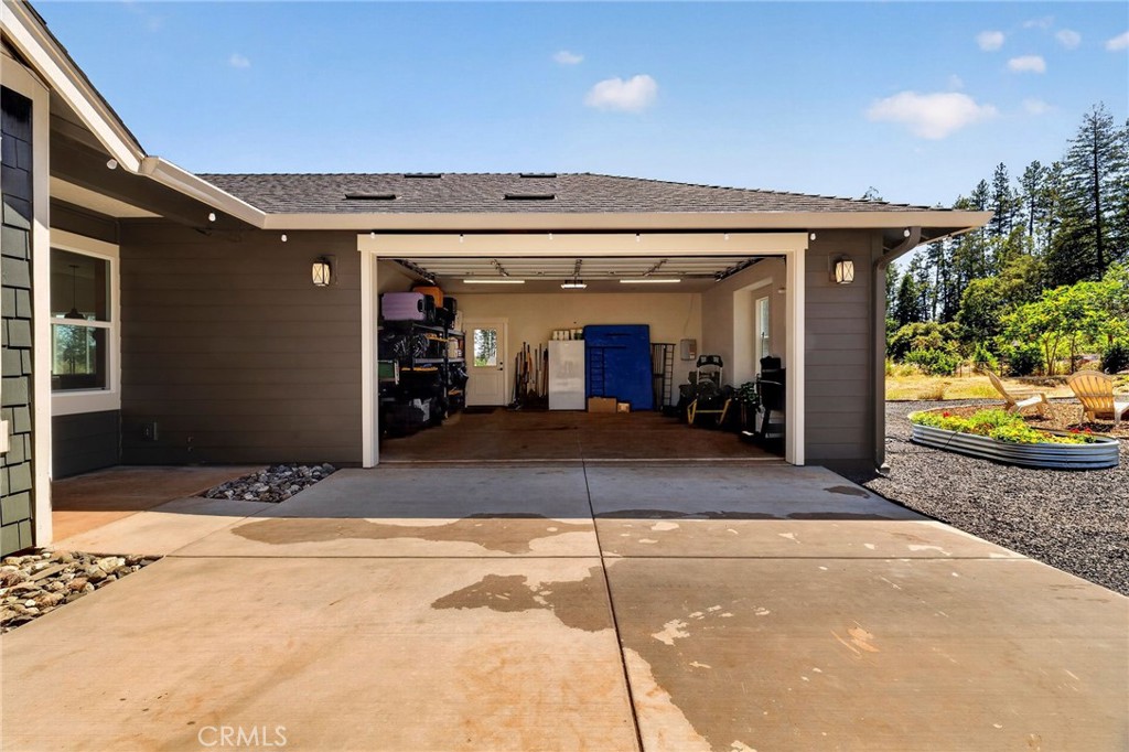 7174 Clark Property Photo 38