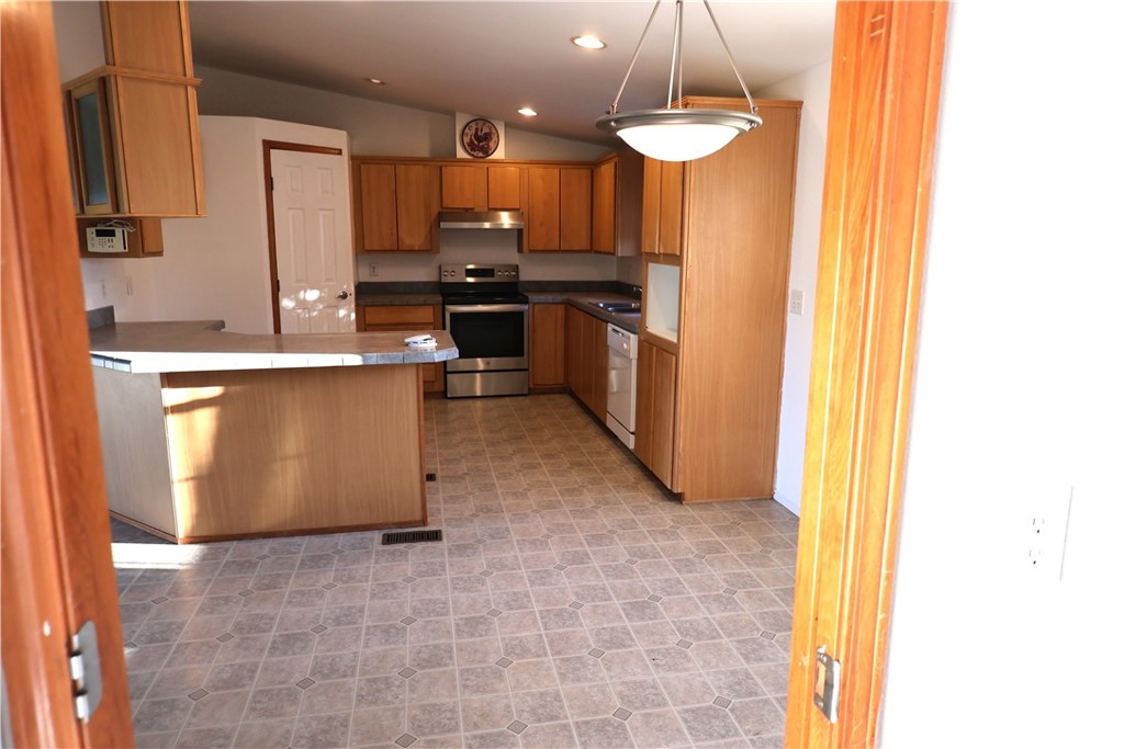 5731 99w Property Photo 24