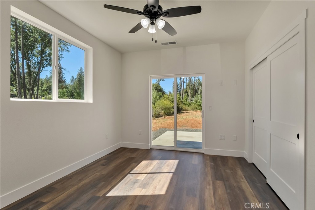 1647 Wee Dell Property Photo 16