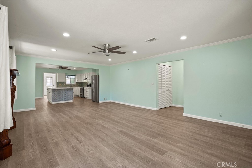 23353 Hamilton Property Photo 11
