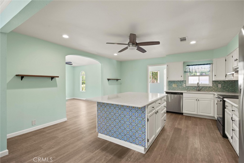 23353 Hamilton Property Photo 15