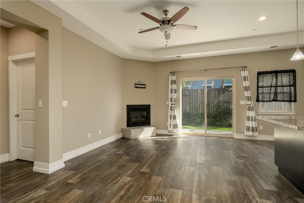 1113 Cork Oak Way Property Photo 11