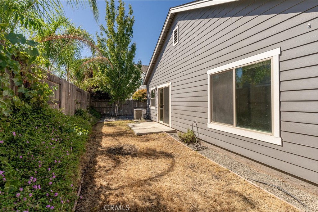 1113 Cork Oak Way Property Photo 28