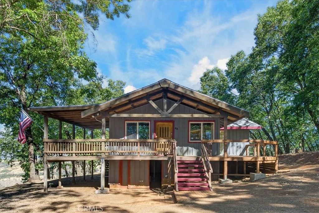43 Dacy Property Photo 1
