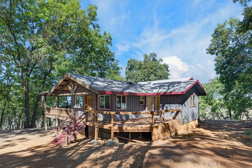 43 Dacy Property Photo 4