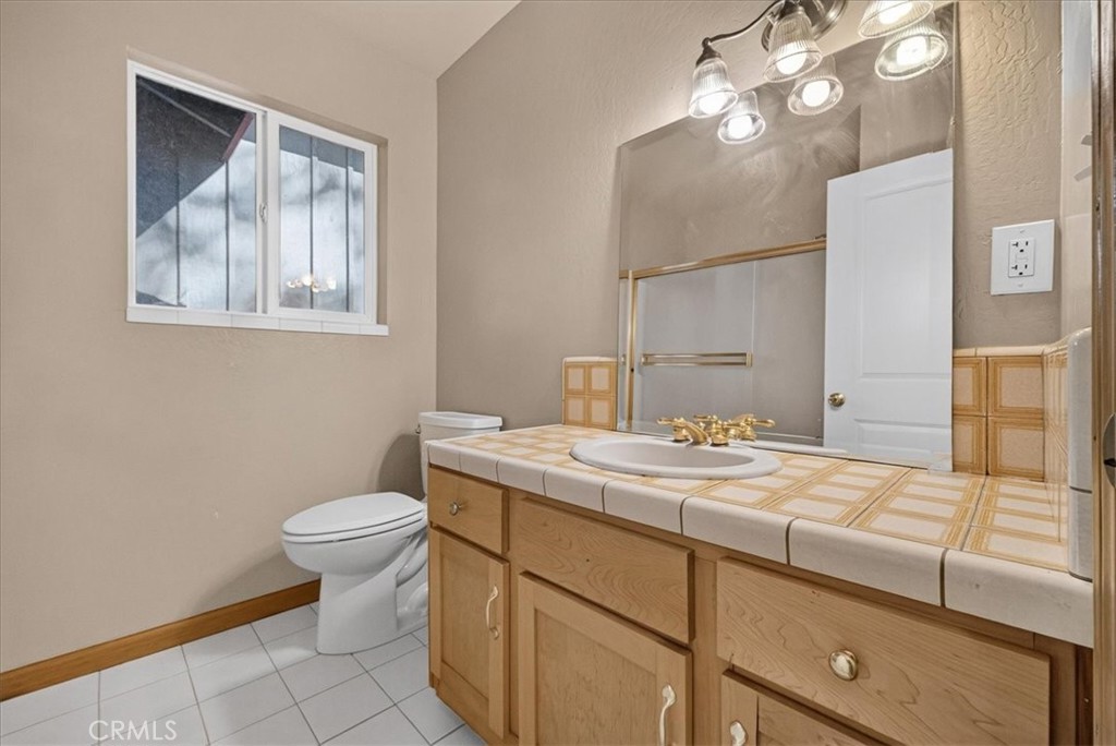 43 Dacy Property Photo 18