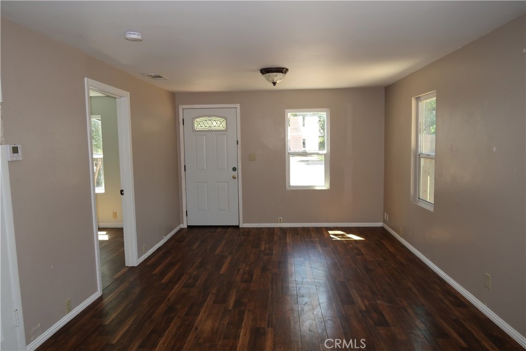 2390 Brown Street Property Photo 5