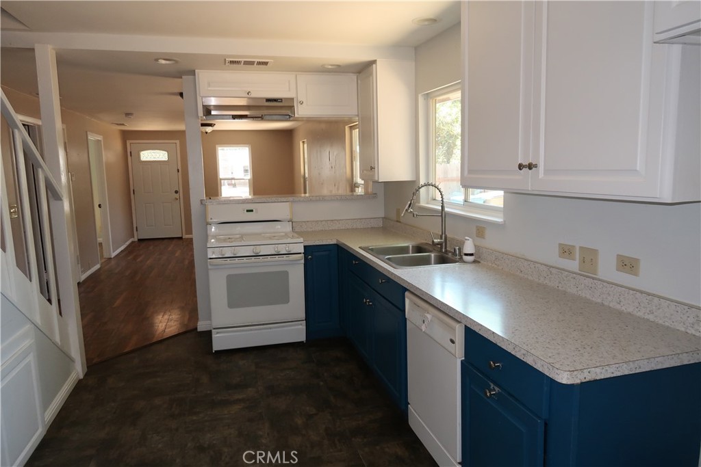 2390 Brown Street Property Photo 15