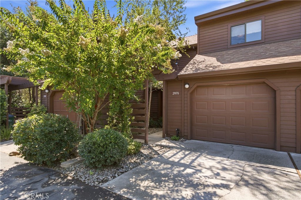 2908 Pennyroyal Property Photo 1