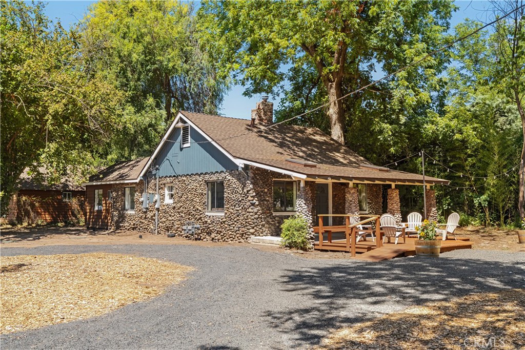 1920 W Sacramento Property Photo 3