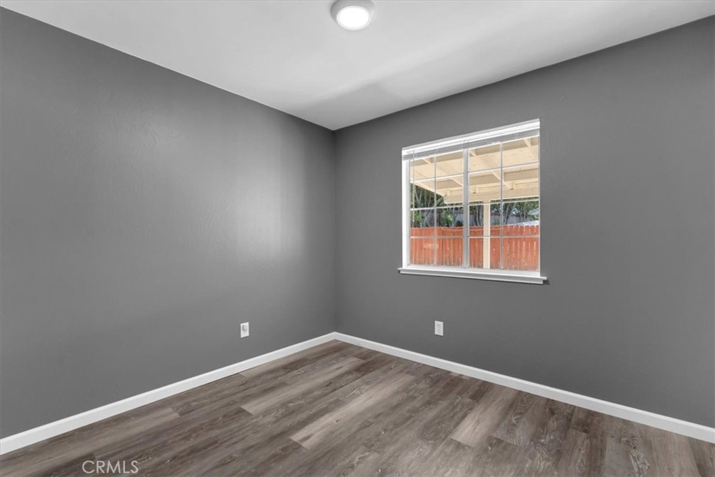 695 Walton Drive Property Photo 14
