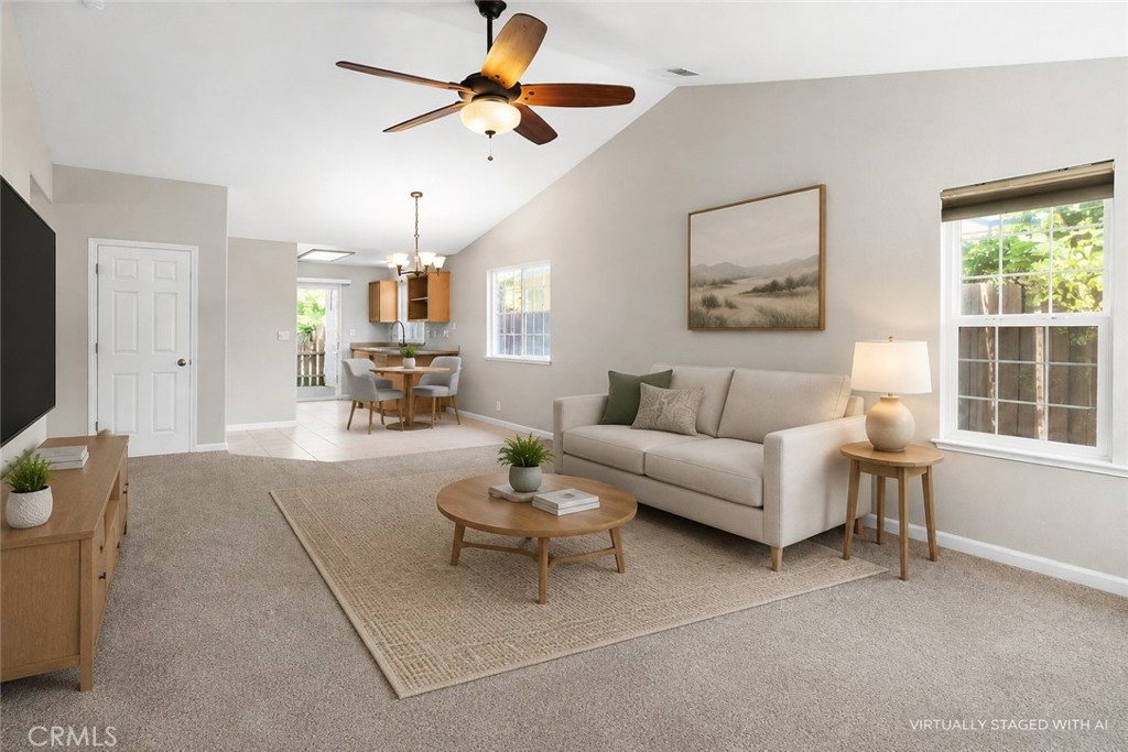 2811 Vistamont Way Property Photo 8