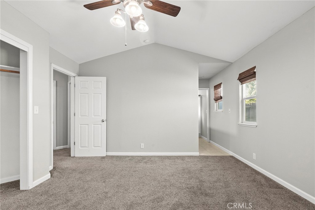 2811 Vistamont Way Property Photo 11