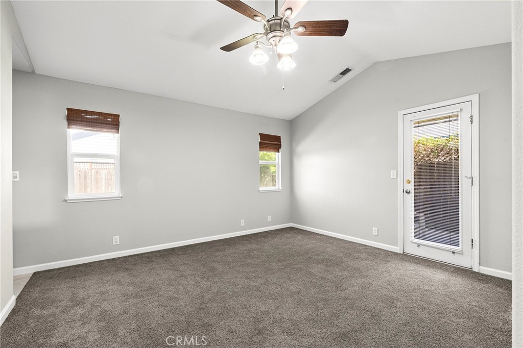 2811 Vistamont Way Property Photo 13