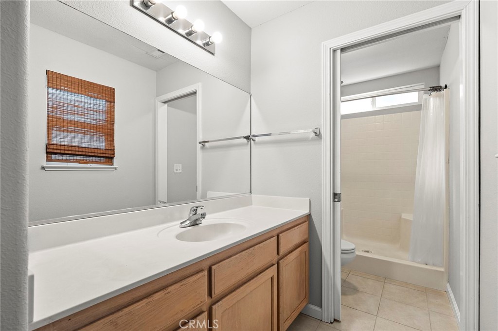 2811 Vistamont Way Property Photo 14