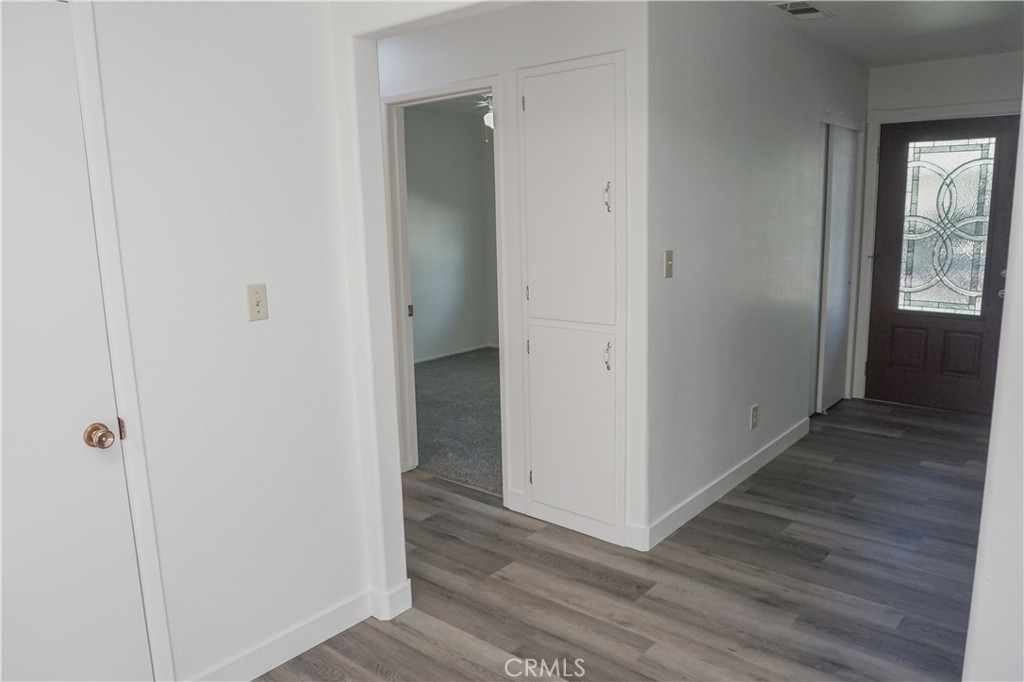 2324 Fern Property Photo 6