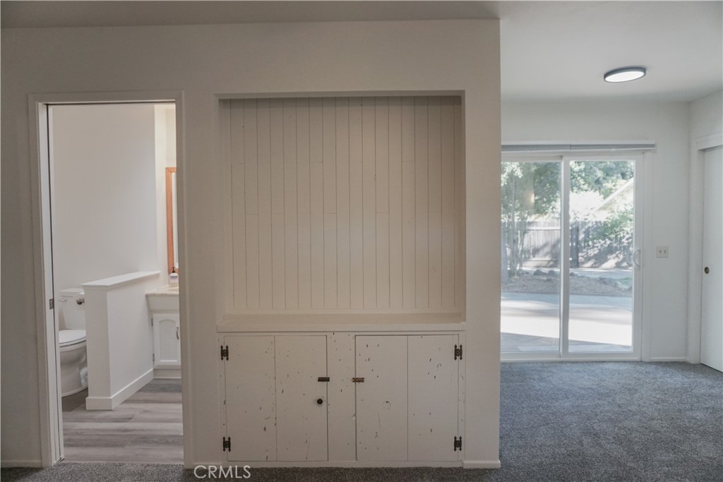 2324 Fern Property Photo 18