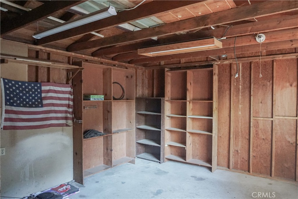 2324 Fern Property Photo 25