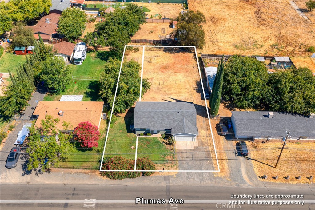 652 Plumas Property Photo 3