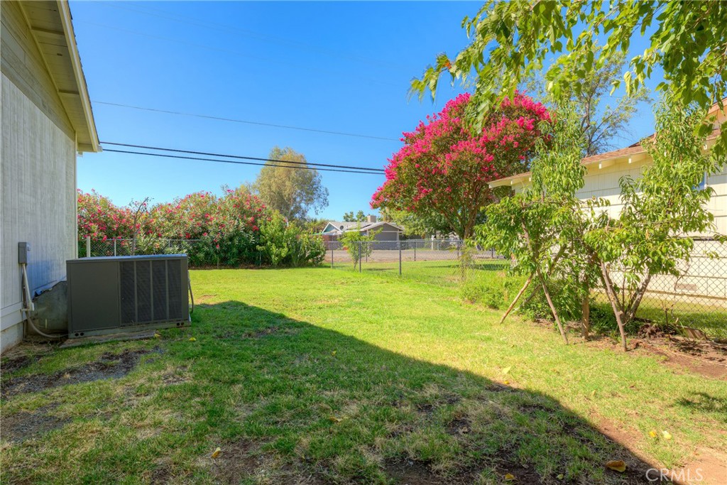 652 Plumas Property Photo 31