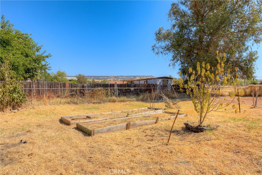 652 Plumas Property Photo 38