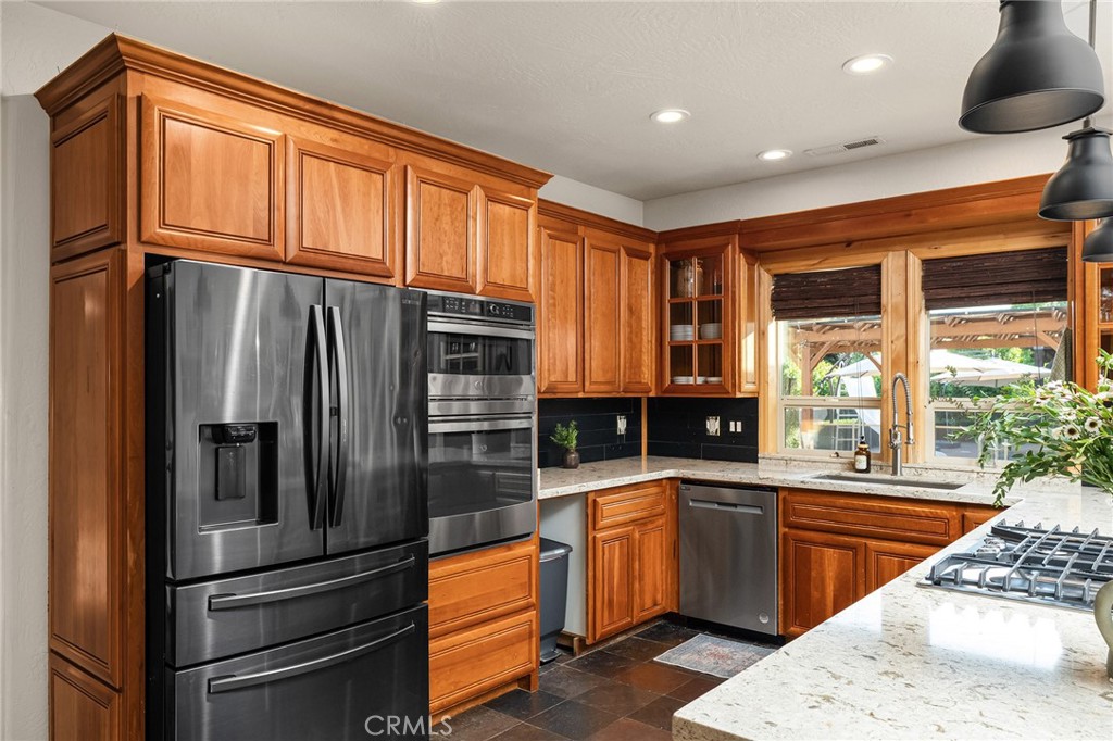 13940 Lindbergh Circle Property Photo 11