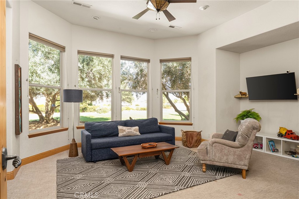 13940 Lindbergh Circle Property Photo 18