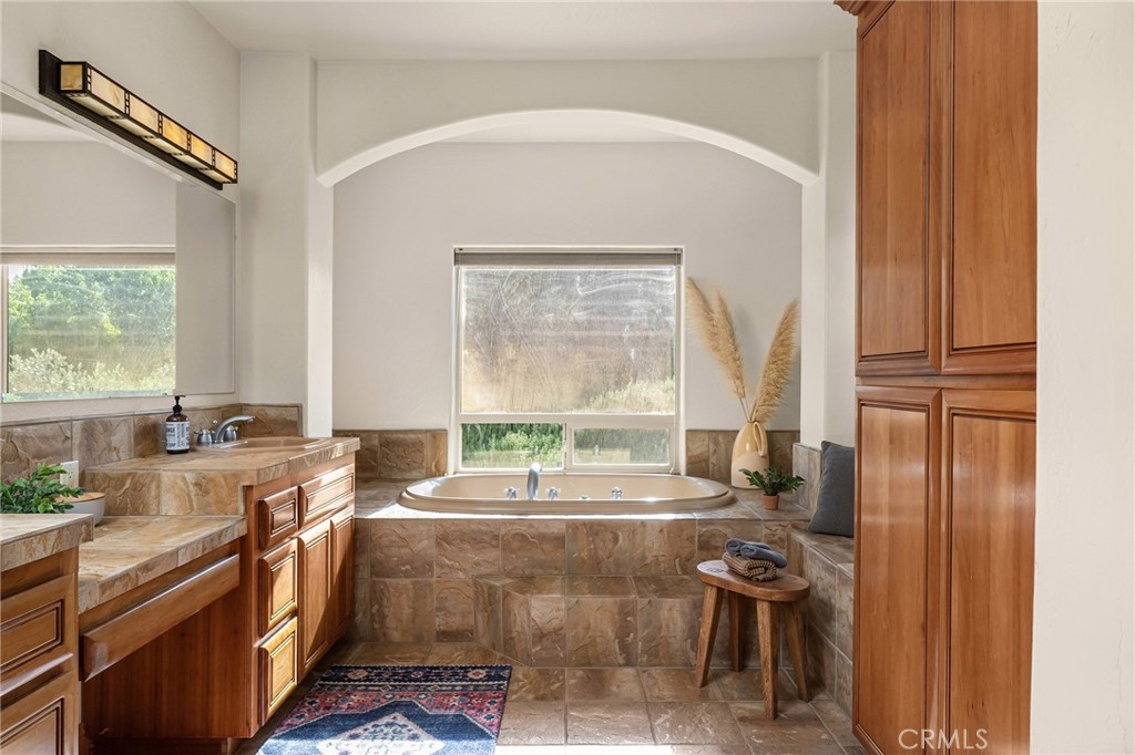 13940 Lindbergh Circle Property Photo 25