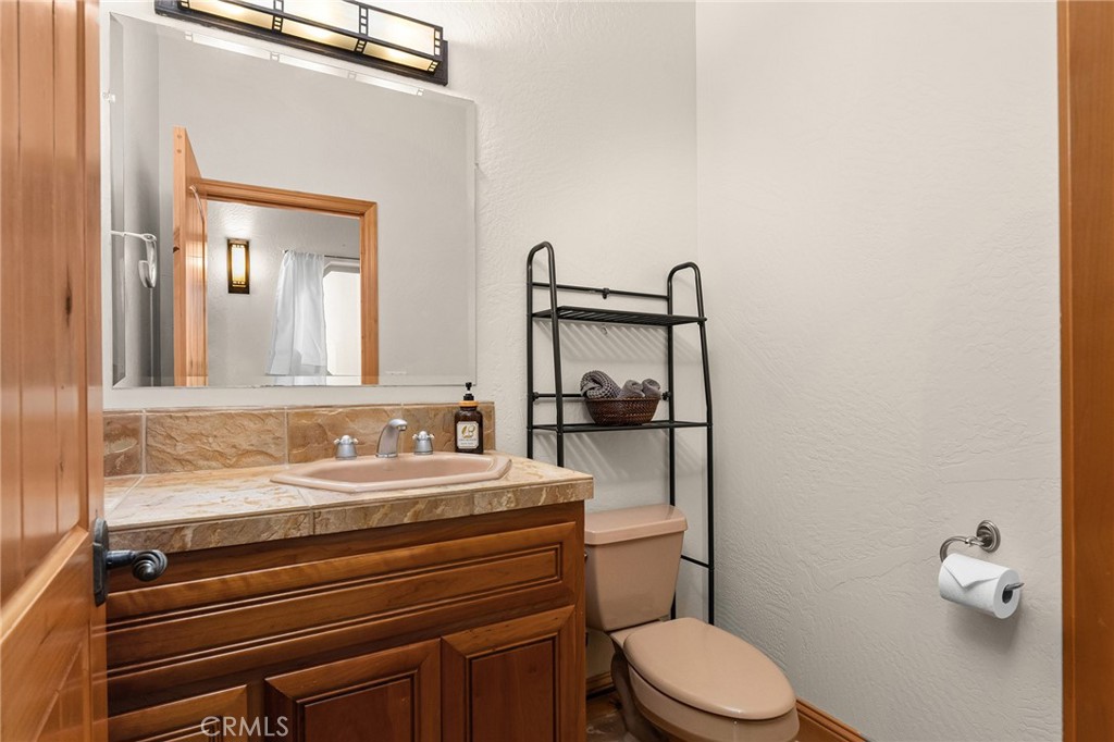 13940 Lindbergh Circle Property Photo 29