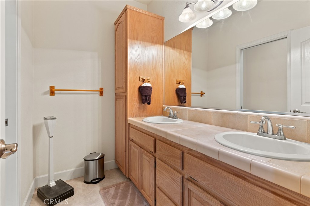 1204 Windecker Drive Property Photo 21