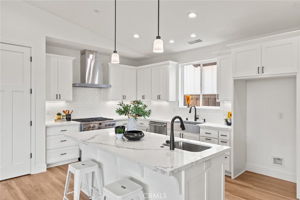 9 Harkness Court Property Photo 8