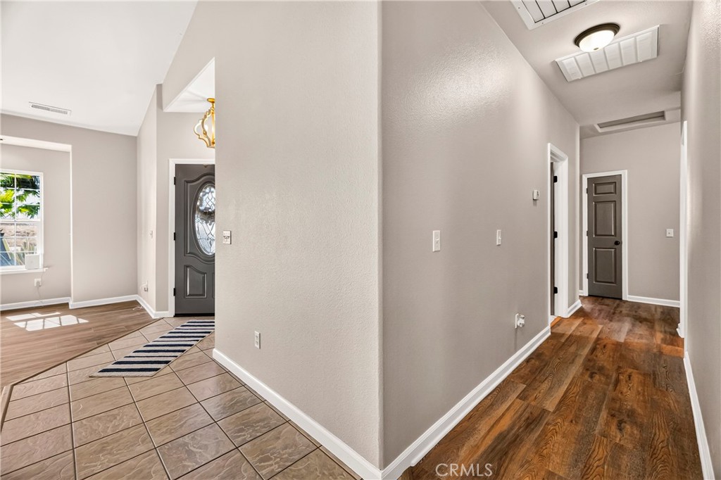 1800 Inghram Rd Property Photo 24