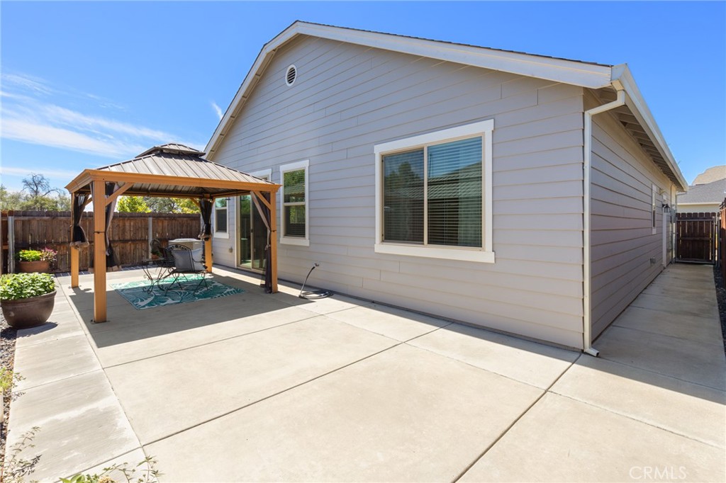 1143 Cork Oak Property Photo 21