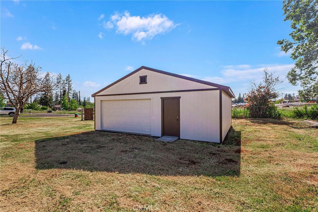 6227 Himmel Street Property Photo 8