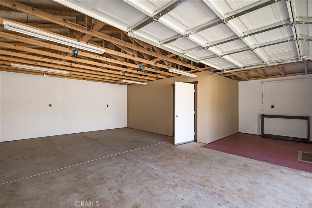 6227 Himmel Street Property Photo 10