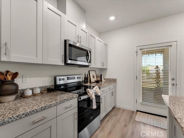 2782 Austere Avenue Property Photo 17