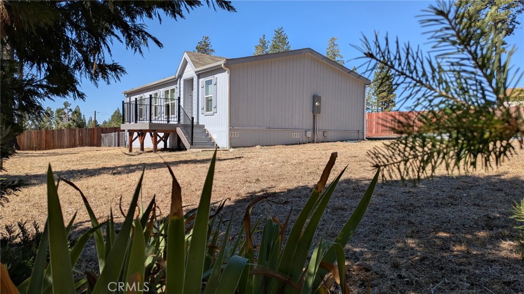13737 S Park Property Photo 1