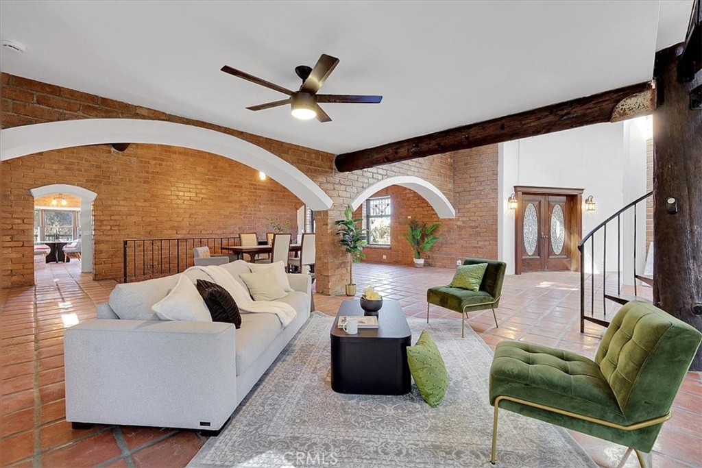 17014 River Ranch Property Photo 7