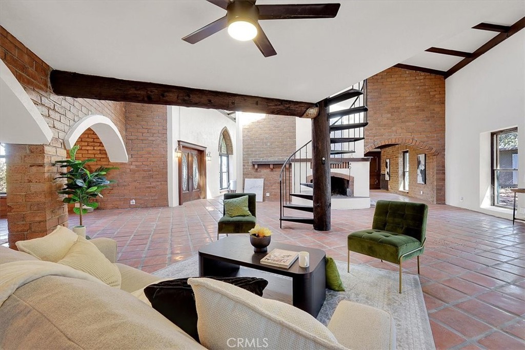 17014 River Ranch Property Photo 8