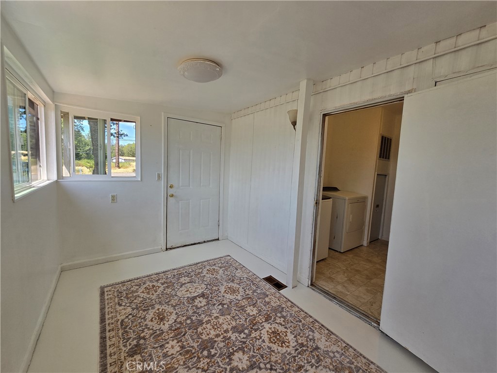 14178 Creston Property Photo 26