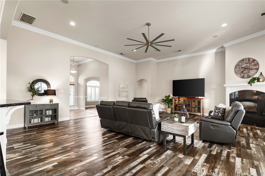 40 Taige Property Photo 11