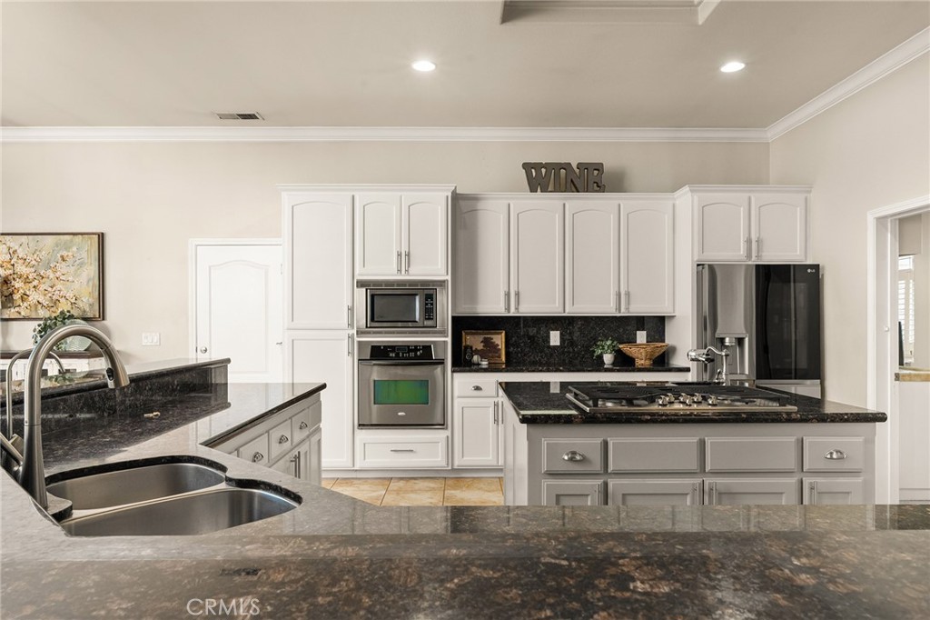 40 Taige Property Photo 13