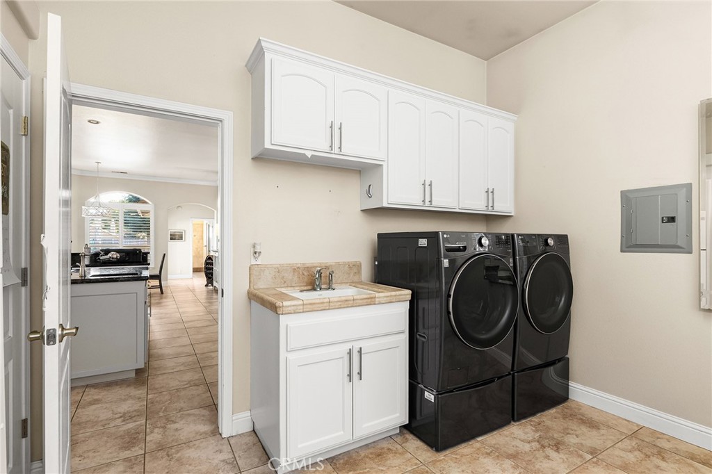 40 Taige Property Photo 34