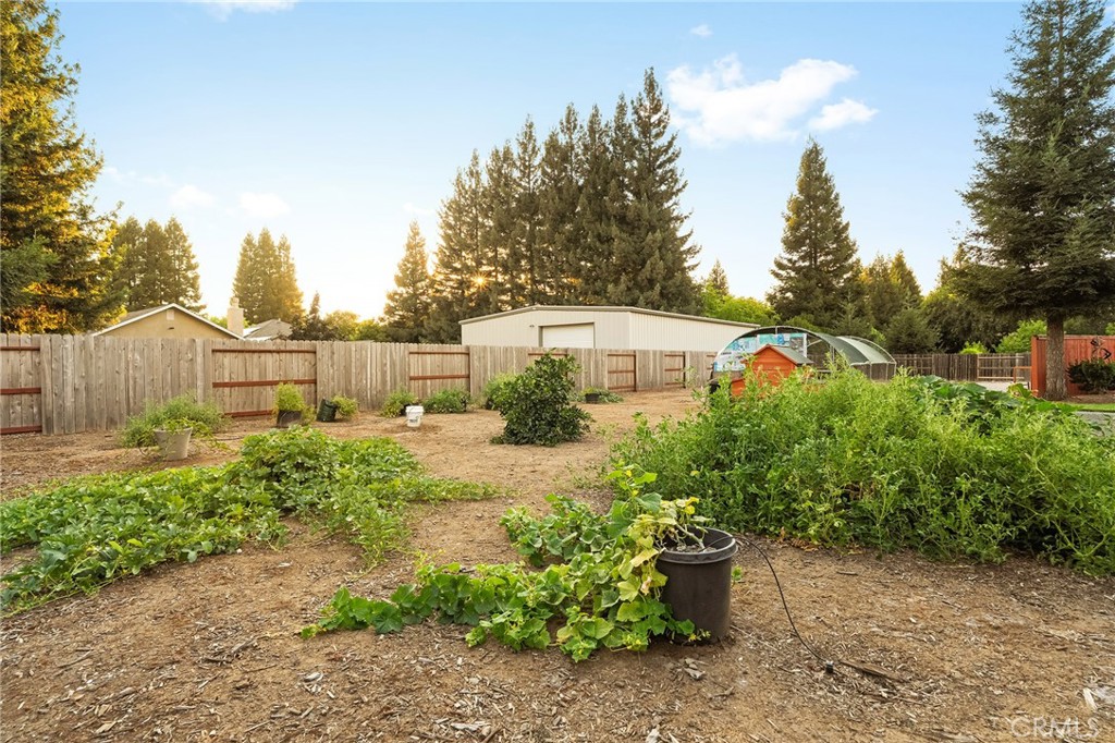 40 Taige Property Photo 43