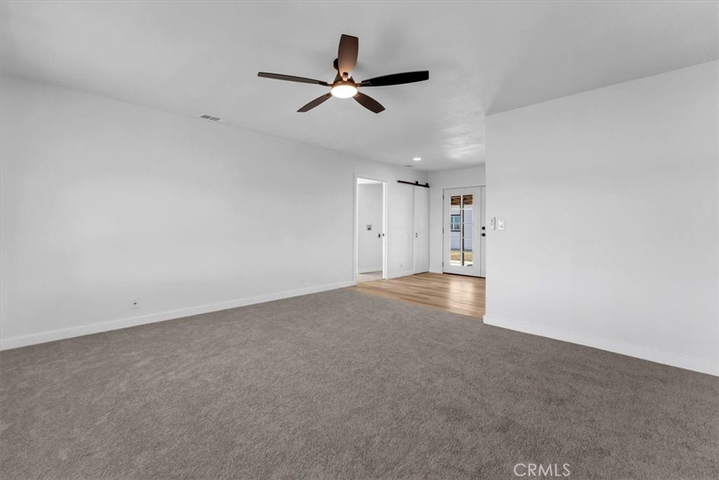 21618 Sacramento Property Photo 7