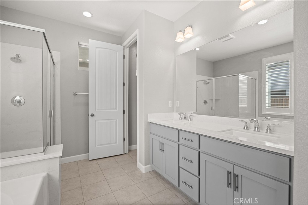 439 Eel River Lane Property Photo 24