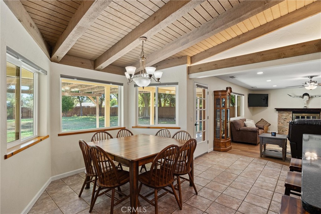 948 Sunset Terrace Property Photo 19