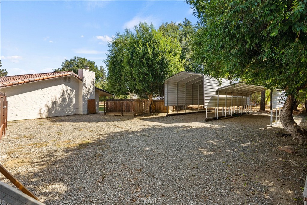 948 Sunset Terrace Property Photo 39