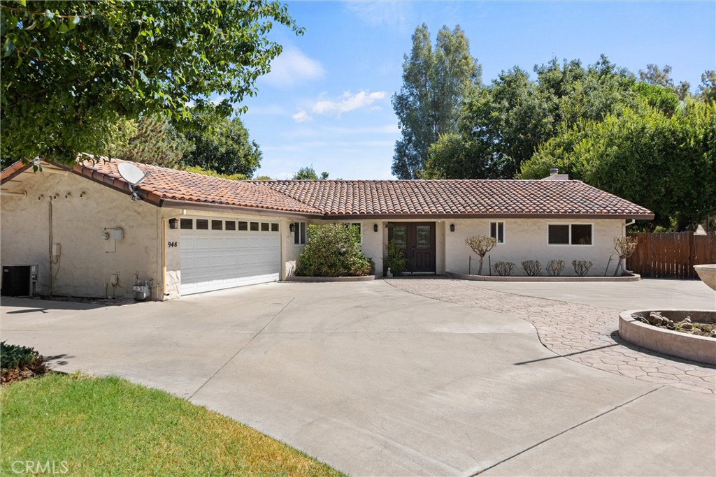 948 Sunset Terrace Property Photo 45