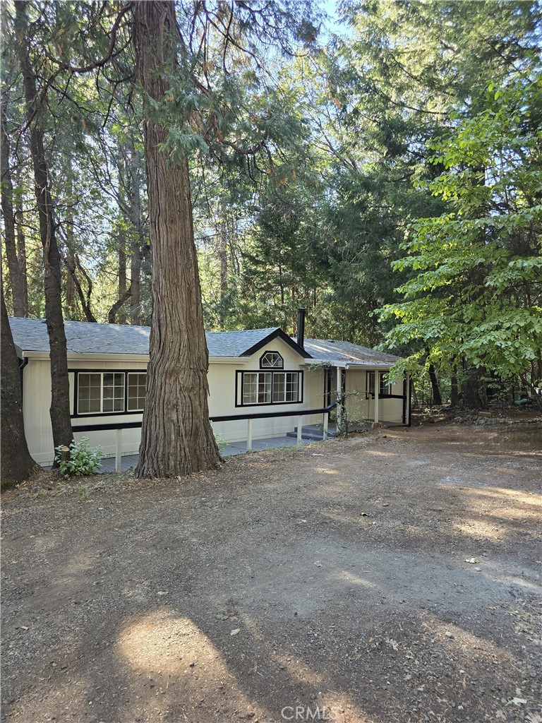 14401 Holmwood Property Photo